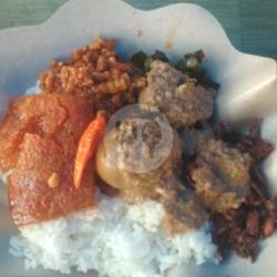 Nasi Gudeg Telur