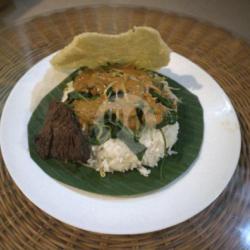 Nasi Pecel Paru Goreng