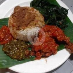 Nasi Ayam Balado