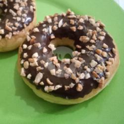 Donuts Coklat Kacang