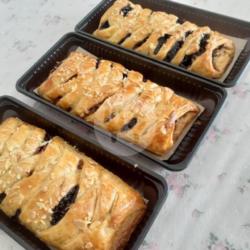 Strudel Pisang Coklat