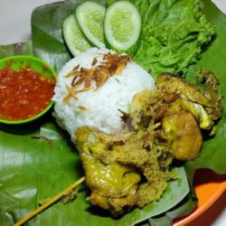 Nasi Sayap Goreng Kremes