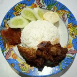 Paket Nasi Ampela Goreng