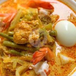 Lontong Sayur Telor