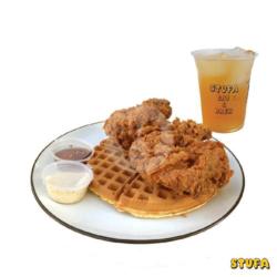 Classic Chicken Waffle Combo