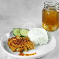 Nasi Sayap Geprek   Es Teh