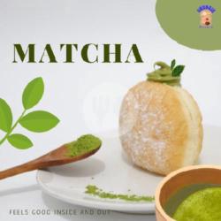 Bomboloni Matcha