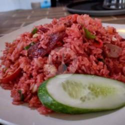 Nasi Goreng Merah Muda