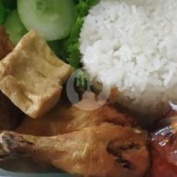 Paket Hemat Ayam Goreng Empuk