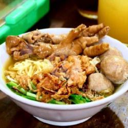 Mie Ayam Complit(telur Bakso Ayam Suwir)