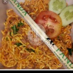 Mie Pedas Dewasa