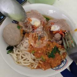 Mie Bakso Mercon