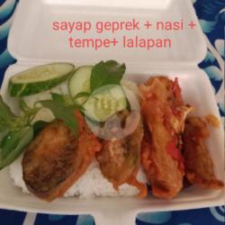 Sayap Geprek   Nasi   Gorengan   Lalapan