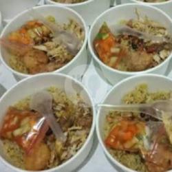 Nasi Kebuli Ayam Suwir