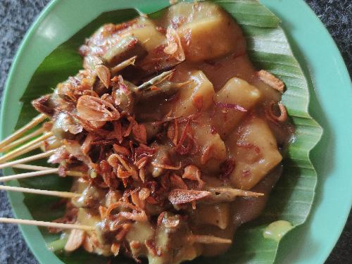 Sate Padang dan Lontong Sayur Tunjang Hj Ery, Pondok Gede