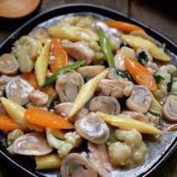 Ayam Cah Jamur