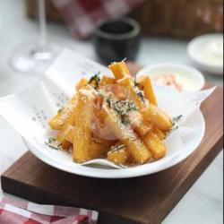 Parmigiana Polenta Fries