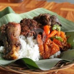 Nasi Gudeg Ayam Kampung