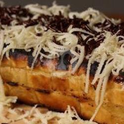 Roti Bakar Special Keju   Coklat