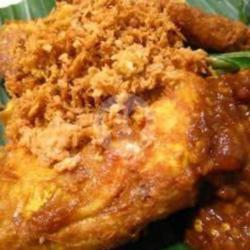 Ayam Kremes Sayap  Nasi