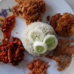 Nasi Uduk Hijau