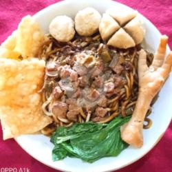 Mie Ayam Goreng Bakso Sapi   Ceker