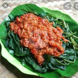 Plecing Kangkung Sambal Goreng