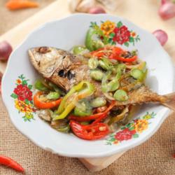 Ikan Asin Gembung Tumis Petai