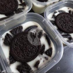 Puding Susu Oreo