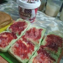 Rokus Strawberry Keju