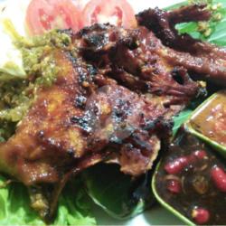 Dada Bebek Bakar