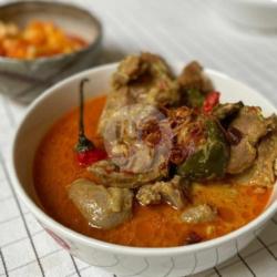 Gulai Daging Kambing Dan Nasi