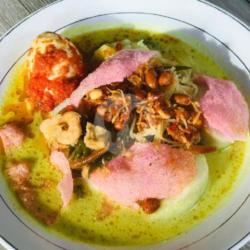 Lontong Medan Komplit