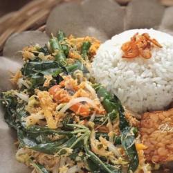 Nasi Urap   Telur