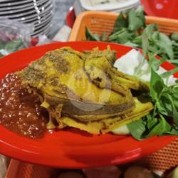 Bebek Goreng