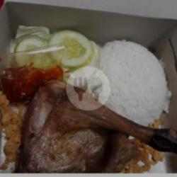 Nasi Box Paha Bebek Goreng