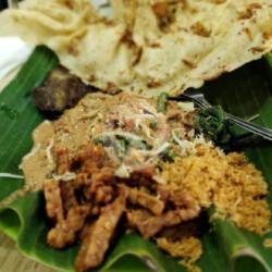 Nasi Pecel Lauk Ikan