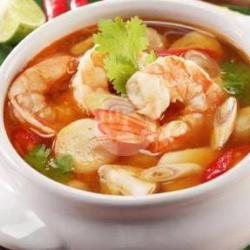 Sop Seafood Tomyam