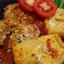 Tempe Tahu Penyet 1 Porsi
