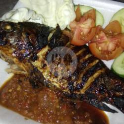 Ikan Mas Bakar   Nasi