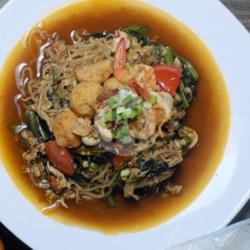 Mie / Bihun / Kwetiau Kangkung Belacan Telur