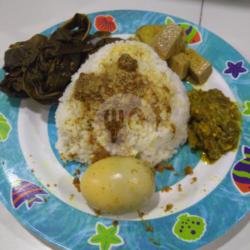 Nasi Padang Telur