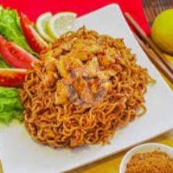 Mie Goreng Kornet