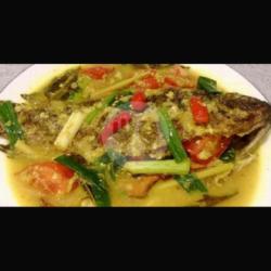 Ikan Nila Bumbu Kuning