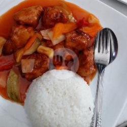 Nasi Ayam Asem Manis