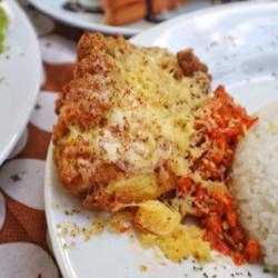 Ayam Geprek Mozzarella