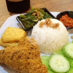 Nasi Ayam Cianjur