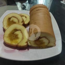 Roll Cake Selai Nenas (24x24cm)