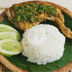 Nasi Penyet Ayam Ijo Free Tempe