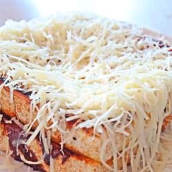 Roti Bakar Besar 1/2 Keju Susu 1/2 Bebas Pilih Rasa